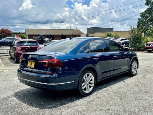 Used 2019 Volkswagen Passat 2.0T Wolfsburg FWD image 7