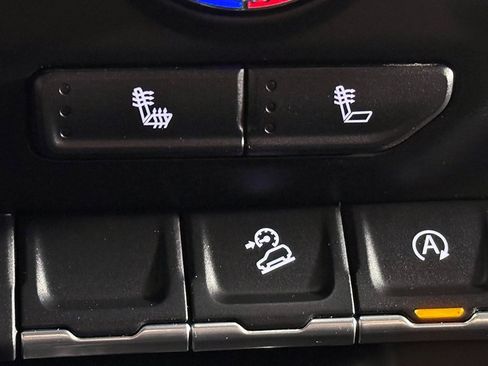 Used 2020 GMC Sierra 1500 Elevation w/ Elevation Value Package image 40