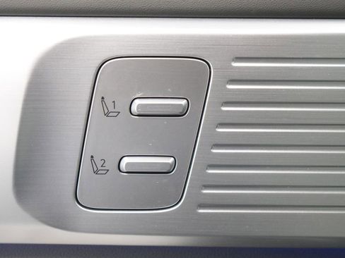 Used 2025 Hyundai Santa Fe Calligraphy image 18