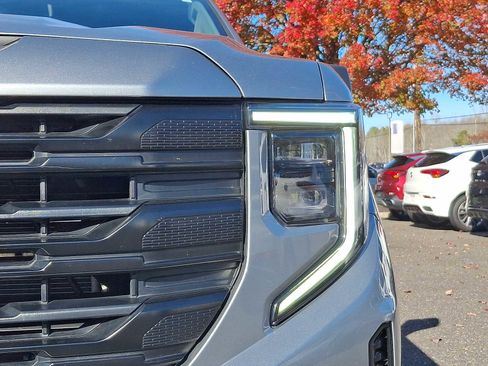 Certified 2024 GMC Sierra 1500 Pro w/ Graphite Edition image 11