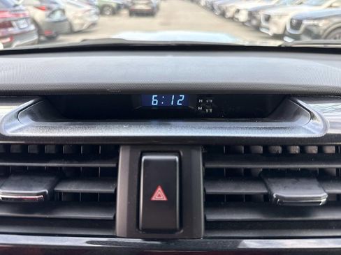 Used 2022 Toyota 4Runner TRD Off-Road Premium image 31