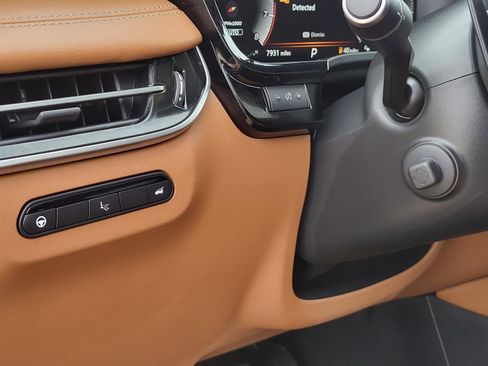 Used 2023 INFINITI QX60 Sensory w/ Vision Package image 28