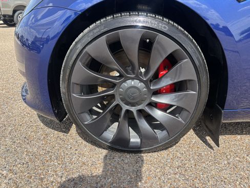 Used 2023 Tesla Model 3 Performance AWD/4WD image 8