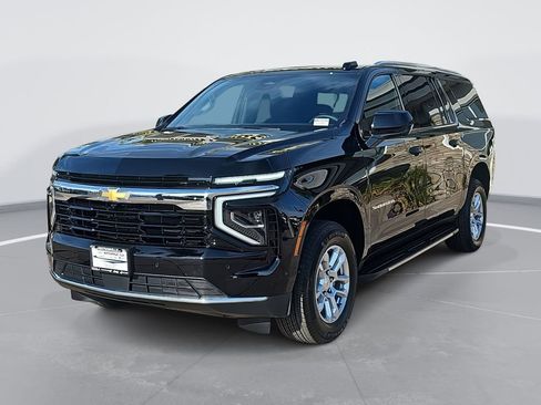 New 2026 Chevrolet Suburban LS image 7