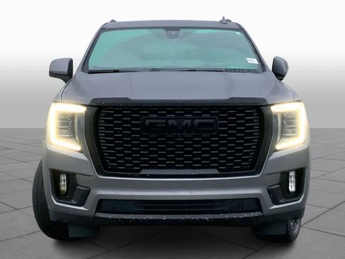 Used 2021 GMC Yukon XL Denali image 3