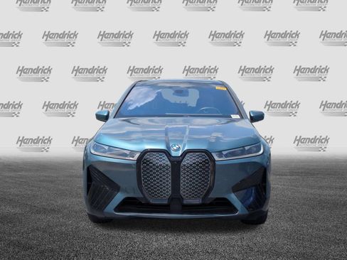 Used 2024 BMW iX xDrive50 w/ Premium Package AWD/4WD image 3