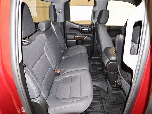 Used 2020 GMC Sierra 1500 SLE w/ SLE Value Package image 18