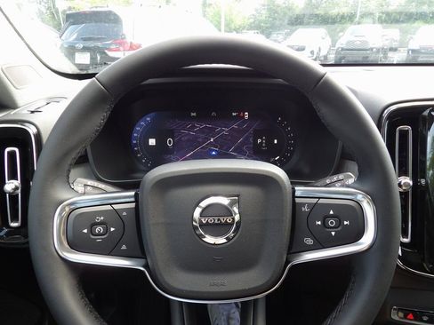 New 2026 Volvo XC40 B5 Plus w/ Protection Package Premier AWD/4WD image 17