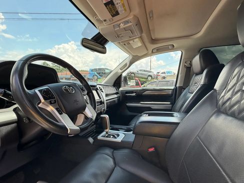 Used 2018 Toyota Tundra Platinum AWD/4WD image 15