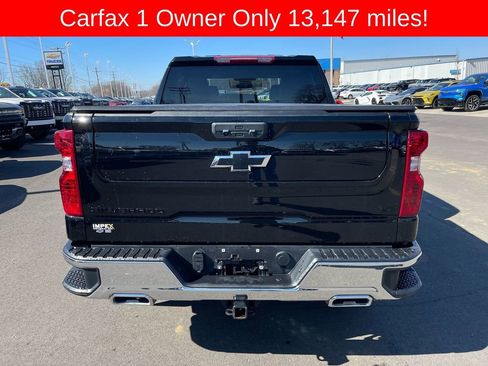 Used 2024 Chevrolet Silverado 1500 LT w/ Z71 Off-Road Package image 4