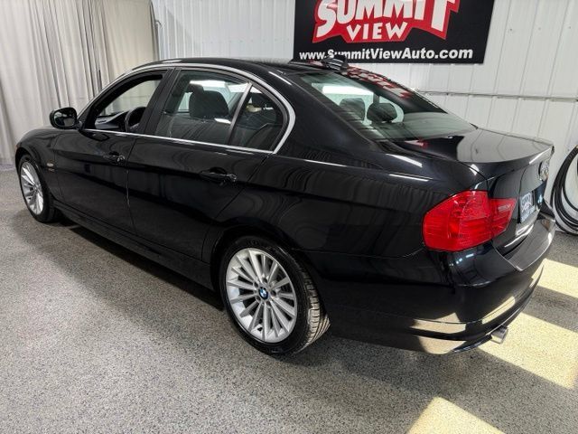 Used 2011 BMW 335i xDrive Sedan AWD/4WD image 6