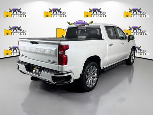 Used 2019 Chevrolet Silverado 1500 High Country w/ Technology Package image 5