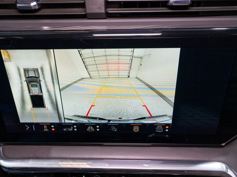 Used 2024 GMC Sierra 1500 Denali Ultimate image 26