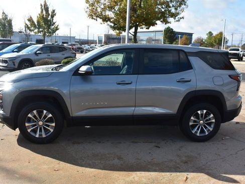 New 2026 Chevrolet Equinox LT w/ Safety and Technology Package image 9