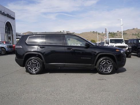 New 2026 Jeep Cherokee Limited AWD/4WD image 3