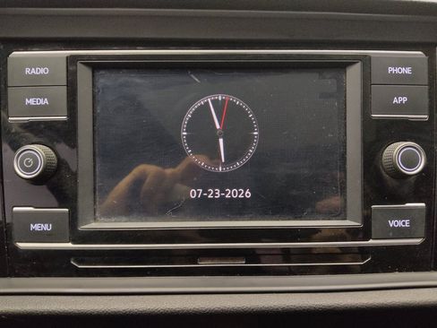 Used 2020 Volkswagen Jetta SE FWD image 25