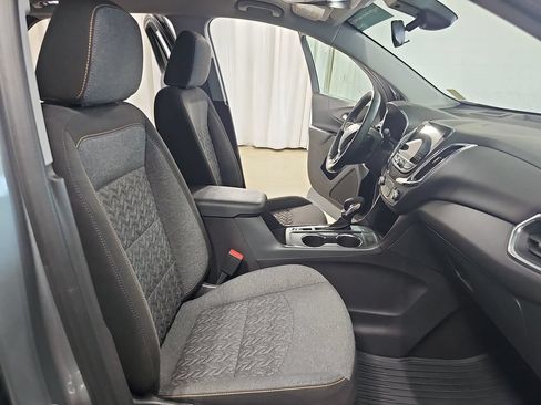 Certified 2024 Chevrolet Equinox LT FWD image 13