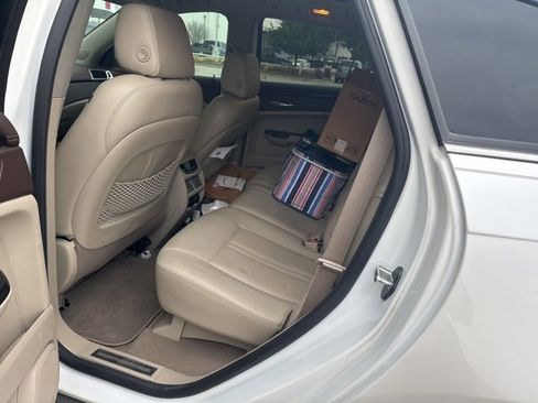 Used 2016 Cadillac SRX Premium image 6