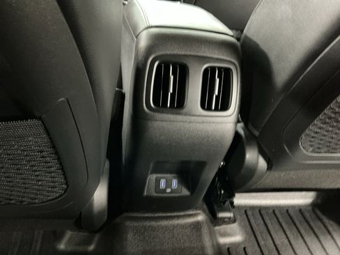 Used 2022 Hyundai Tucson Limited AWD/4WD image 12