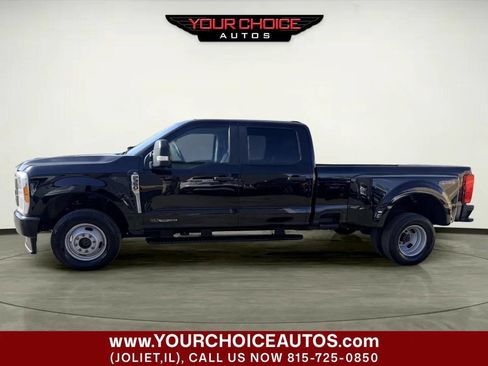 Used 2023 Ford F350 XL image 3