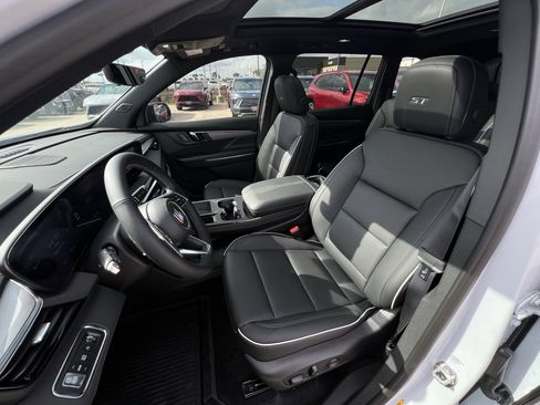 New 2026 Buick Enclave Sport Touring image 21