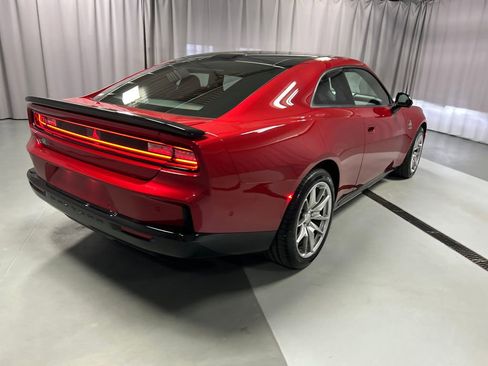 Used 2024 Dodge Charger R/T Scat Pack w/ Plus Group image 7