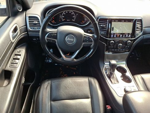 Used 2020 Jeep Grand Cherokee Limited AWD/4WD image 12