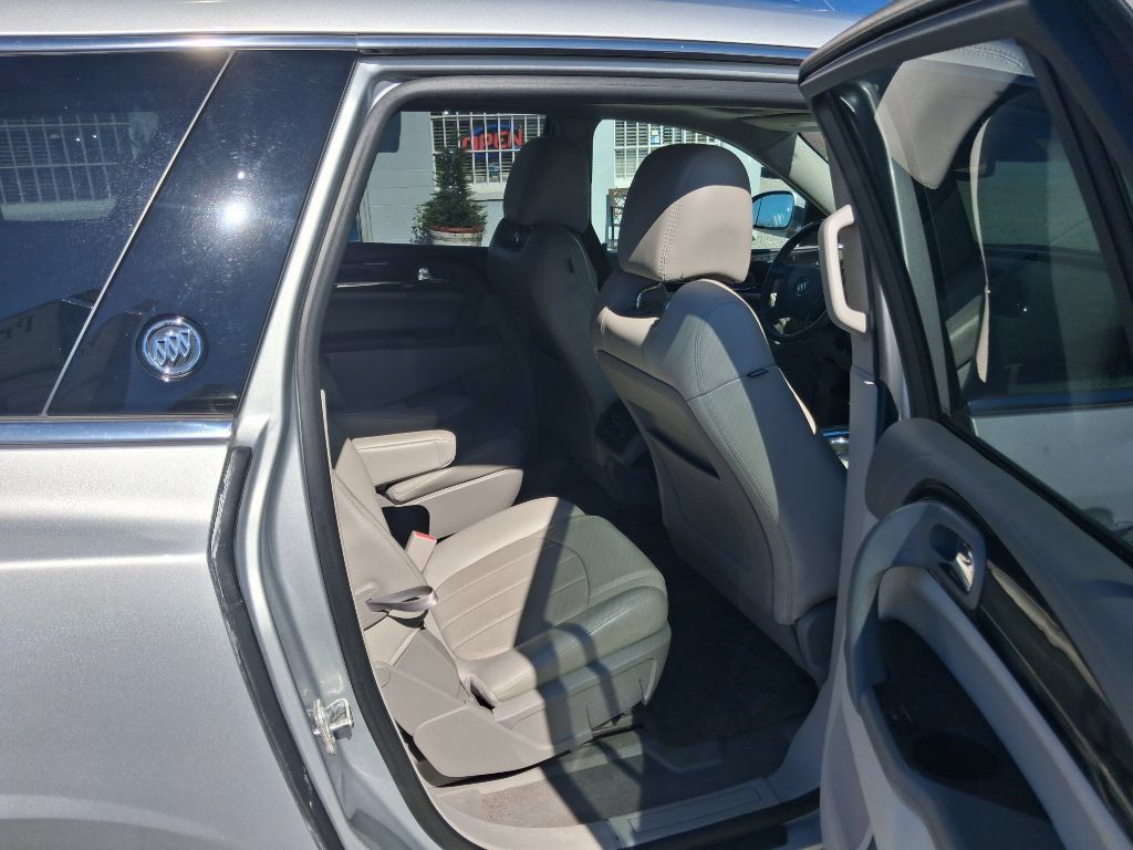 Used 2016 Buick Enclave Premium FWD image 13
