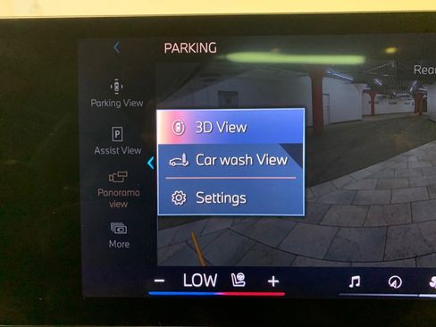 Used 2025 BMW X7 xDrive40i w/ Executive Package AWD/4WD image 30