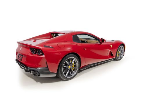 Used 2022 Ferrari 812 GTS RWD image 9