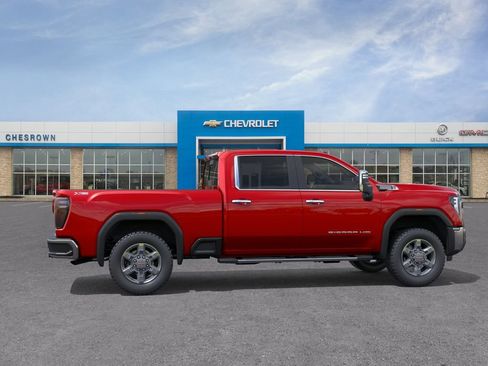New 2026 GMC Sierra 2500 SLT AWD/4WD image 5