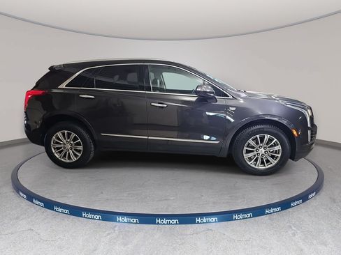 Used 2017 Cadillac XT5 Luxury w/ Driver Awareness Package AWD/4WD image 5