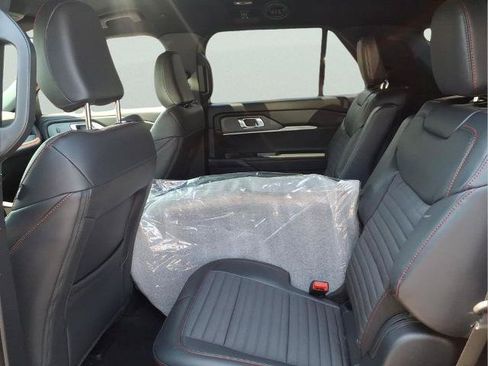 New 2026 Ford Explorer ST-Line AWD/4WD image 26