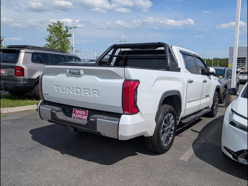 Used 2024 Toyota Tundra Limited AWD/4WD image 7