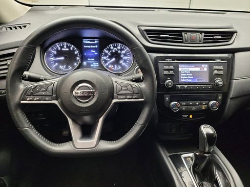 Used 2017 Nissan Rogue SV AWD/4WD image 22