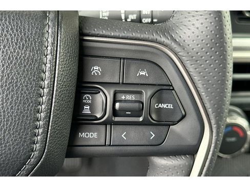 New 2026 Toyota 4Runner SR5 image 29