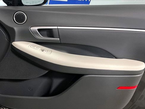 Used 2025 Hyundai Sonata SEL image 19