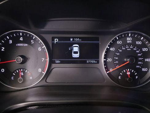 Used 2023 Kia Forte LXS FWD image 4
