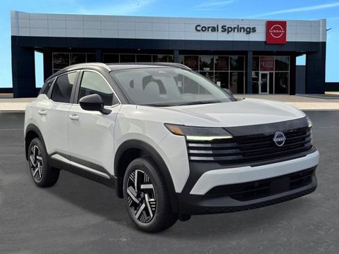 New 2026 Nissan Kicks SV w/ SV Premium Package FWD image 6
