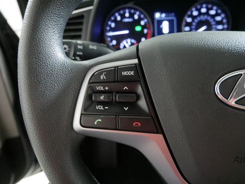 Used 2018 Hyundai Elantra SEL w/ Cargo Package FWD image 27
