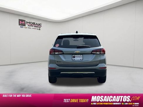 Used 2024 Chevrolet Equinox LT AWD/4WD image 6