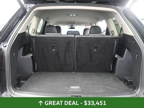 Used 2025 Volkswagen Atlas SE image 26