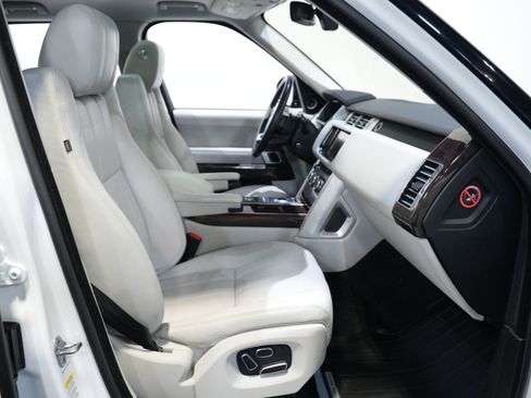 Used 2014 Land Rover Range Rover Supercharged image 42