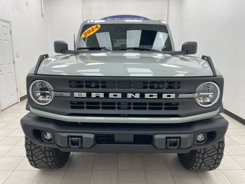 Used 2024 Ford Bronco Black Diamond AWD/4WD image 15