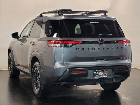 New 2026 Nissan Pathfinder SV image 30
