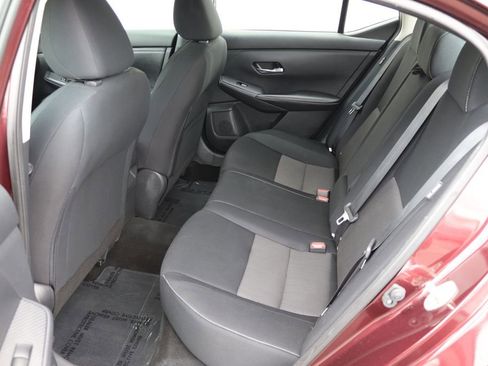 Used 2021 Nissan Sentra SV FWD image 9