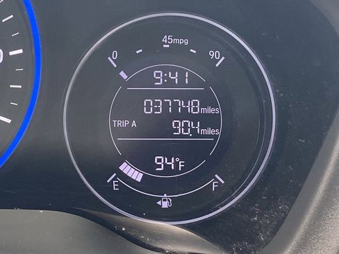 Used 2019 Honda HR-V LX image 30