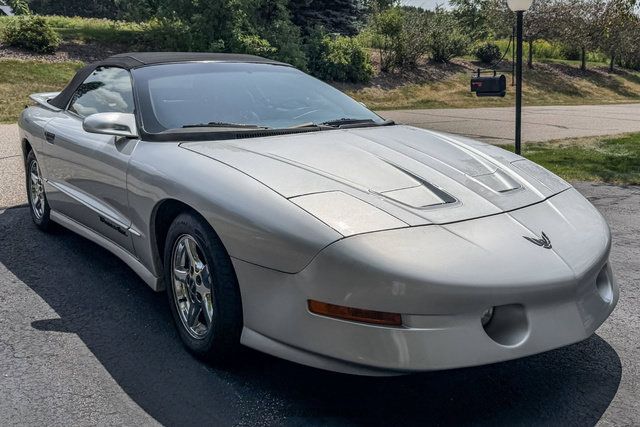 Used 1997 Pontiac Firebird Trans Am RWD image 20