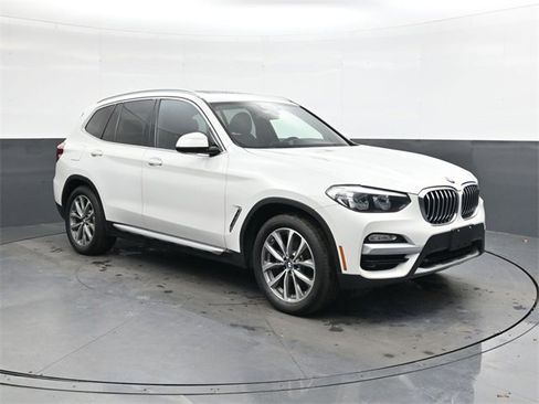 Used 2019 BMW X3 xDrive30i w/ Driving Assistance Package image 2