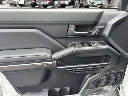 New 2026 Toyota 4Runner TRD Off-Road Premium AWD/4WD image 16
